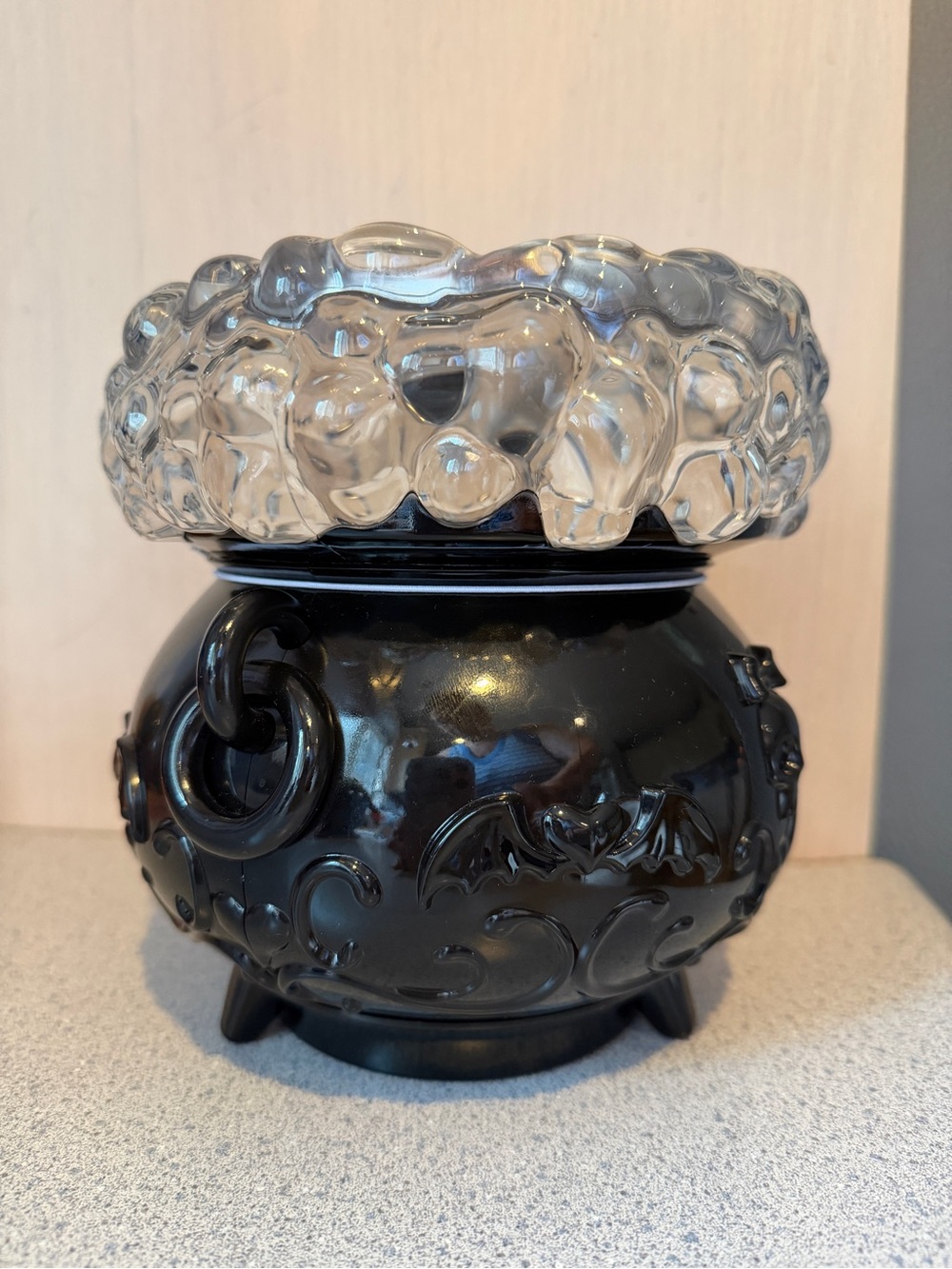 New Bath Body Works Halloween Light Up Color Changing Cauldron Candle Holder 3wk